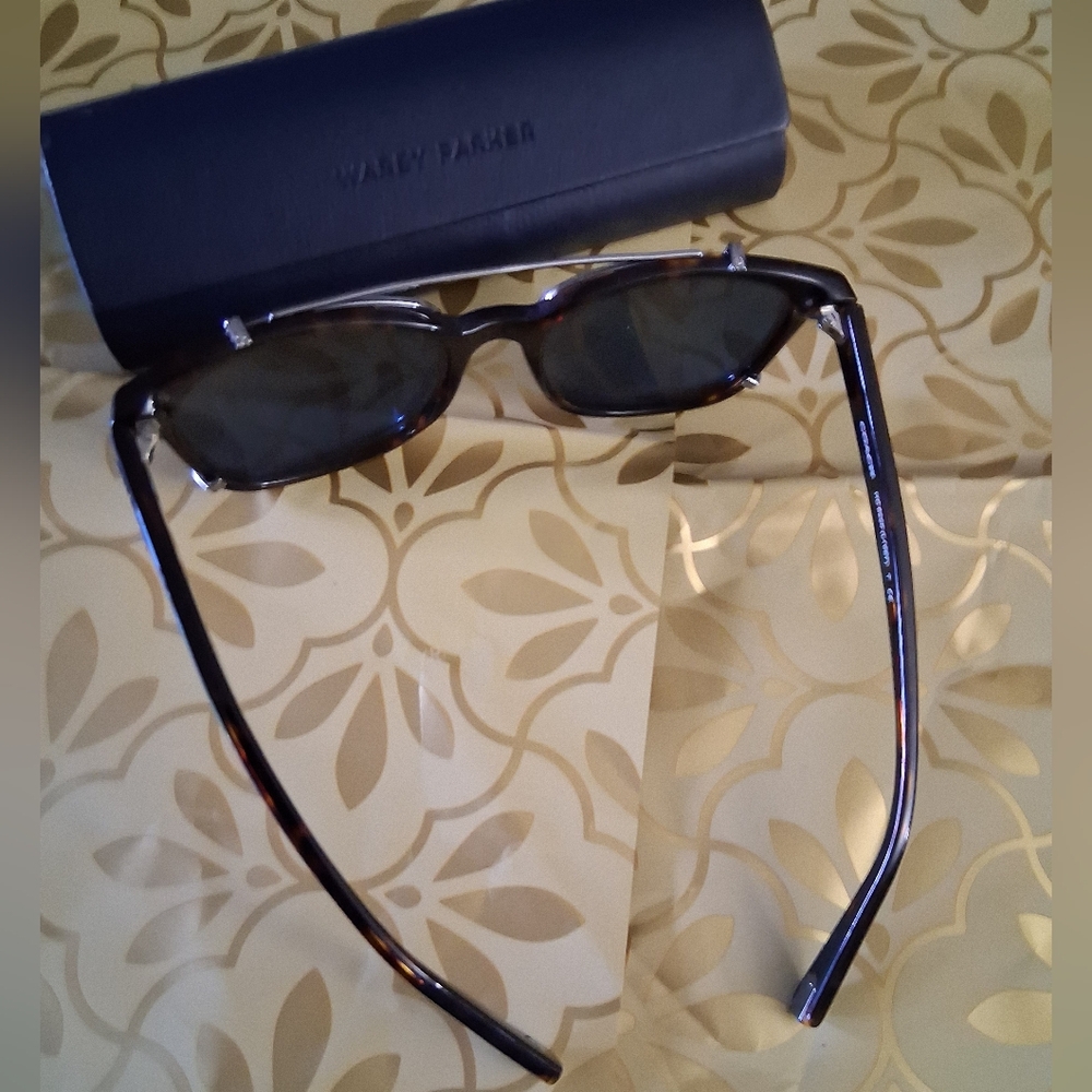 🔥Coach DARK TORTOISE Black Square Frame Sunglasses Blue Shades & FREE GIFT - Picture 11 of 13